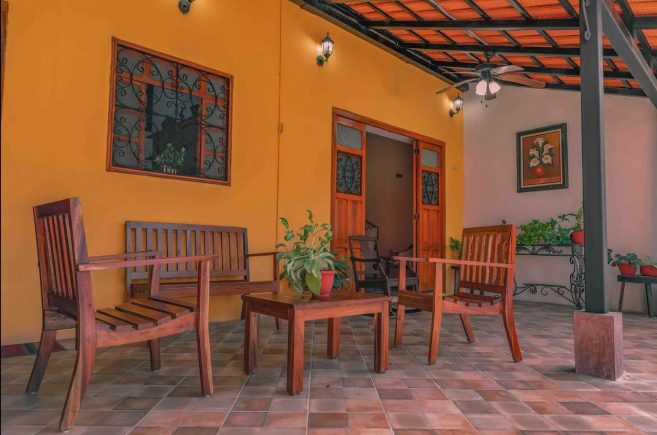 Hotel Casa Vicenta Izamal Extérieur photo